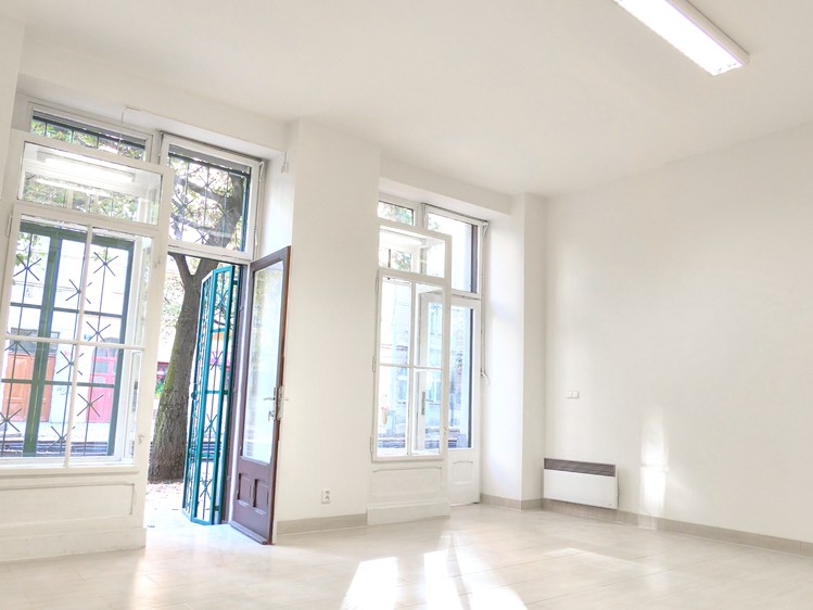 Prodej obchodního prostoru 34 m² - foto 5