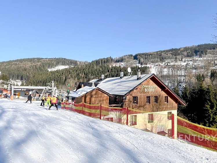 Prodej ubytovacího zařízení 844 m² - foto 1