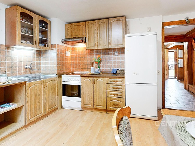 Prodej komerční nemovitosti 220 m² - foto 6
