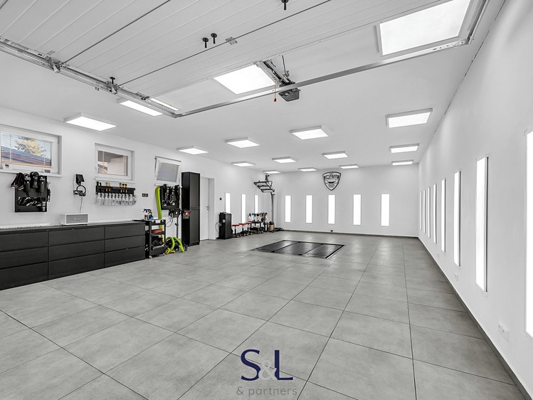 Prodej obchodního prostoru 325 m² - foto 7