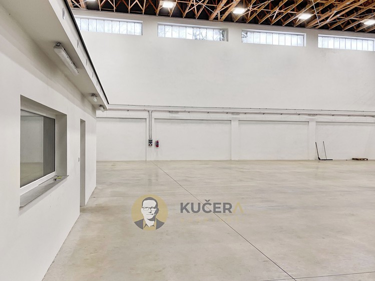 Prodej výrobní haly, prostoru 3 457 m² - foto 7