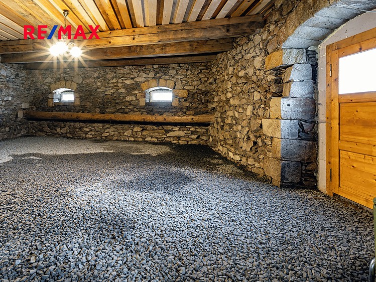Prodej komerční nemovitosti 537 m² - foto 5