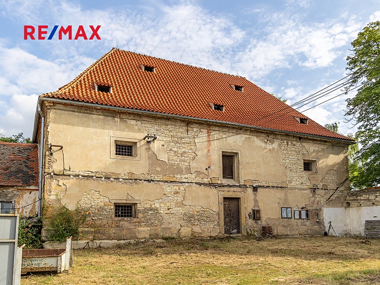 Prodej zemědělského objektu 2 500 m² - foto 3