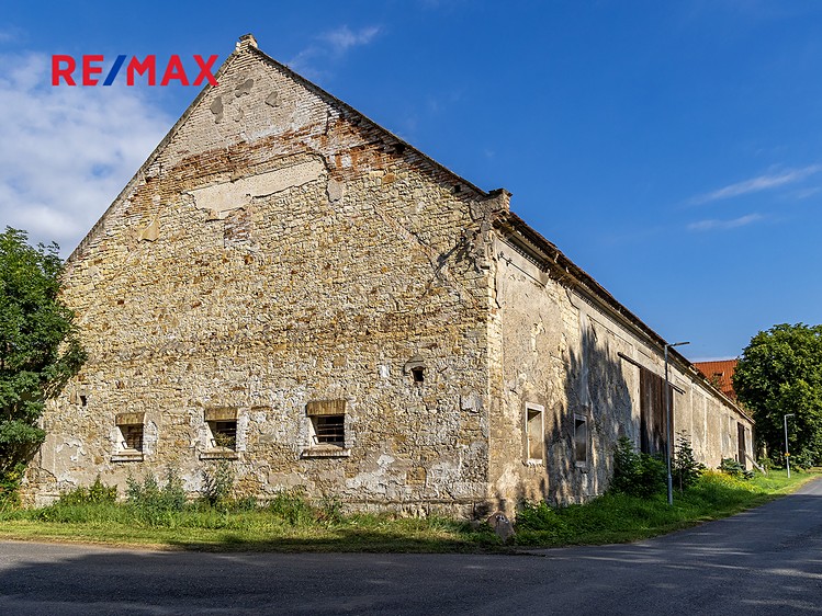 Prodej zemědělského objektu 2 500 m² - foto 5