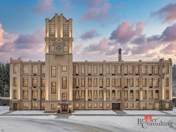 Prodej výrobní haly, prostoru 14 500 m² - foto 1