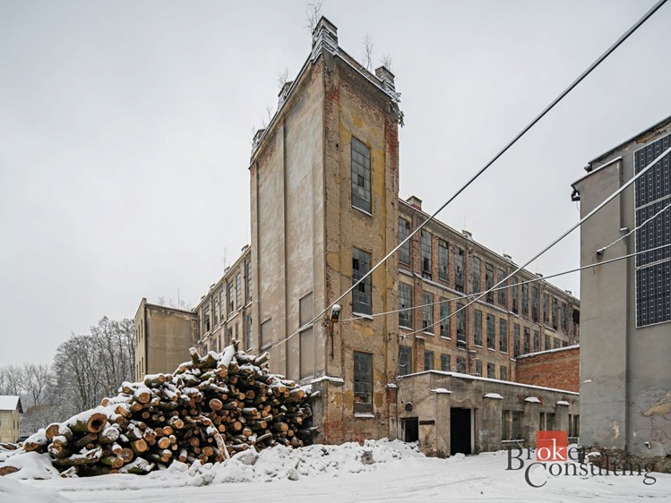 Prodej výrobní haly, prostoru 14 500 m² - foto 2
