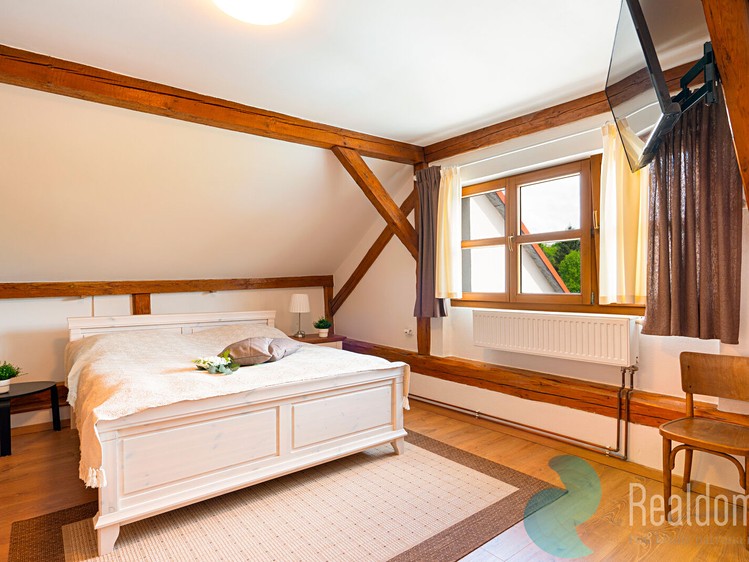 Prodej ubytovacího zařízení 295 m² - foto 8