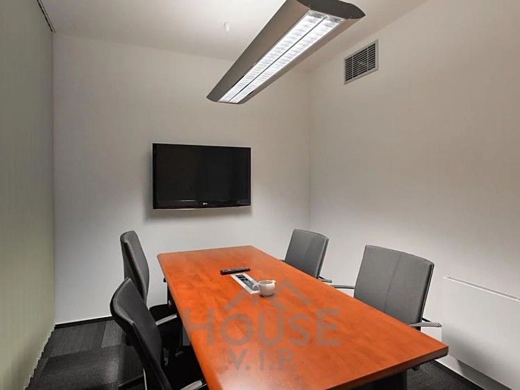 Prodej kanceláře 616 m² - foto 4