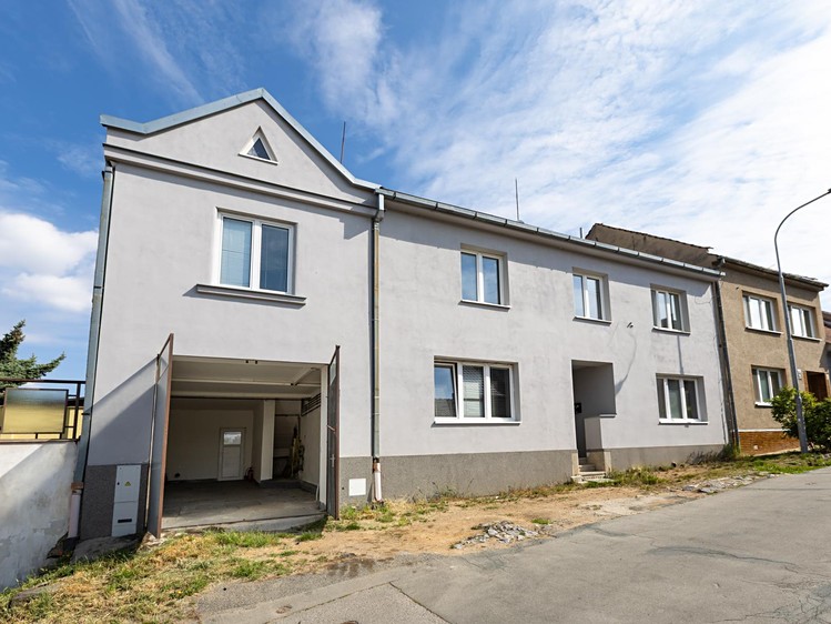 Prodej činžovního domu 256 m² - foto 5