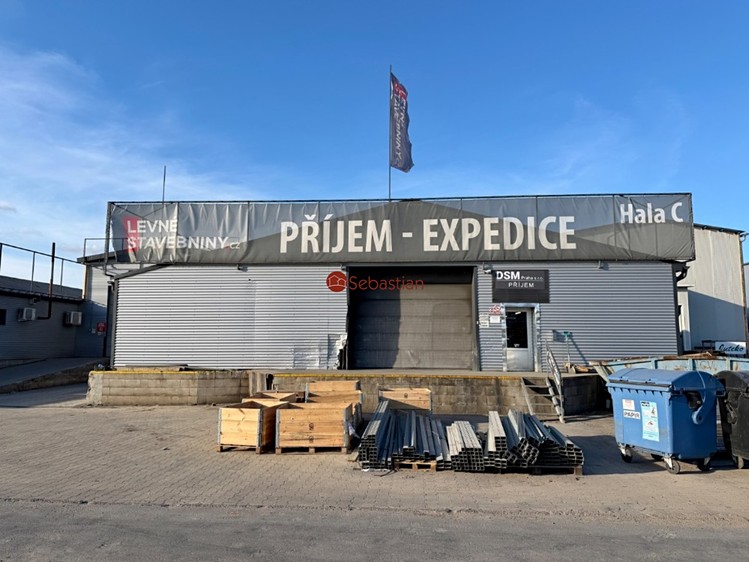 Prodej skladového prostoru 1 540 m² - foto 1