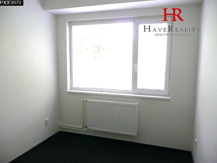 Pronájem kanceláře 11 m² - foto 6