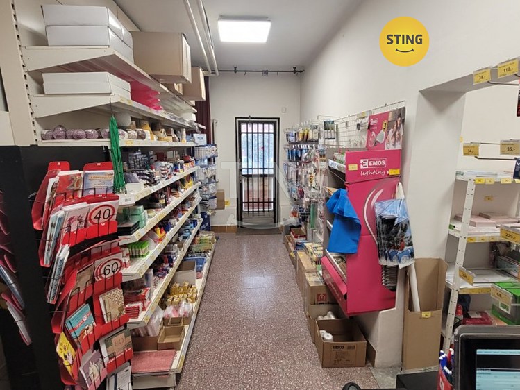 Pronájem obchodního prostoru 25 m² - foto 1