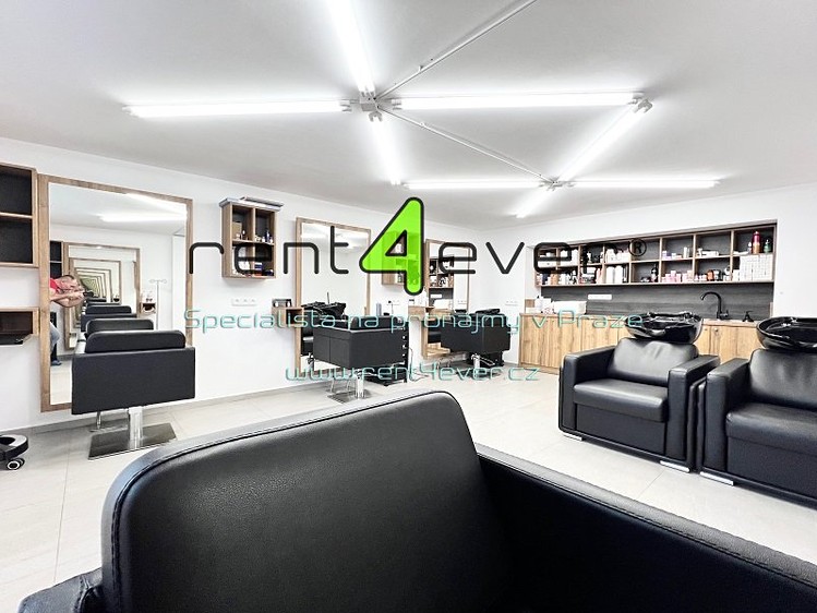 Pronájem obchodního prostoru 50 m² - foto 3