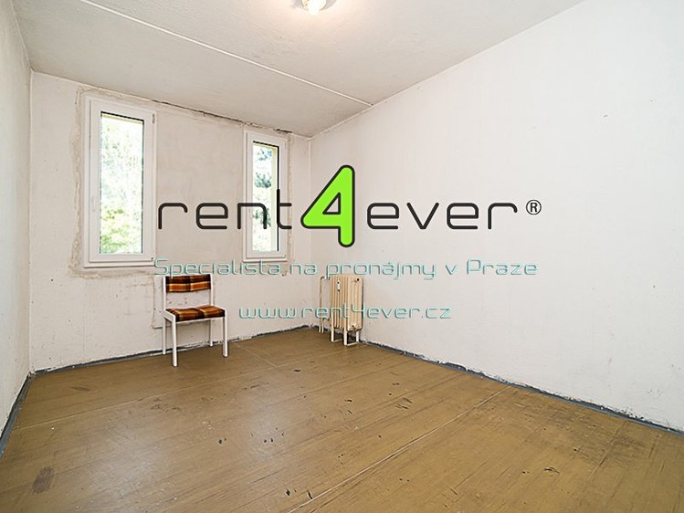 Pronájem skladového prostoru 12 m² - foto 1