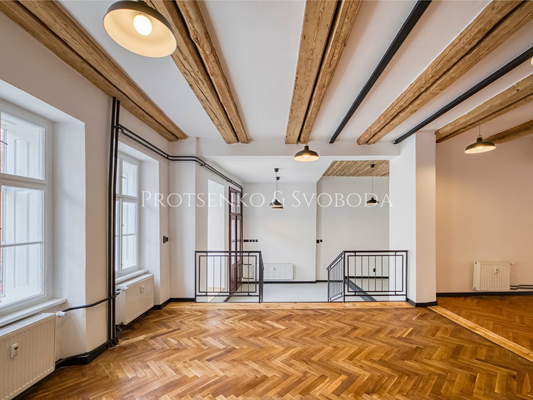 Pronájem obchodního prostoru 127 m² - foto 3