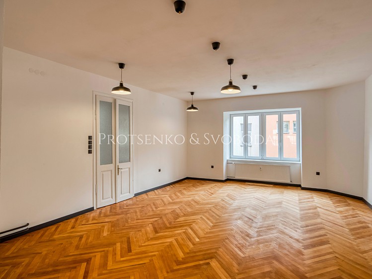 Pronájem obchodního prostoru 127 m² - foto 5