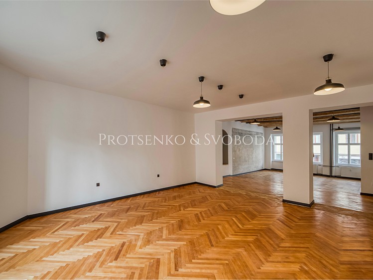 Pronájem obchodního prostoru 127 m² - foto 6