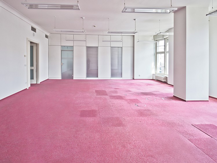 Pronájem kanceláře 560 m² - foto 2
