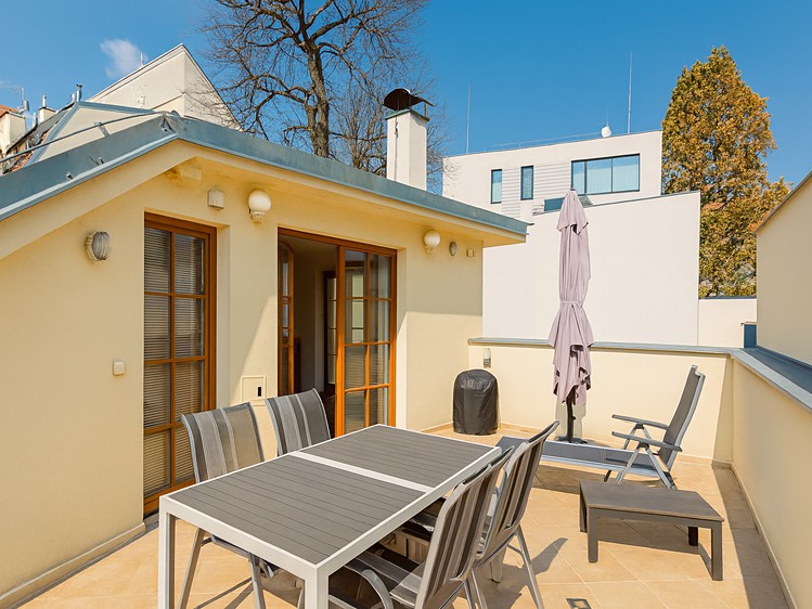 Pronájem kanceláře 121 m² - foto 5