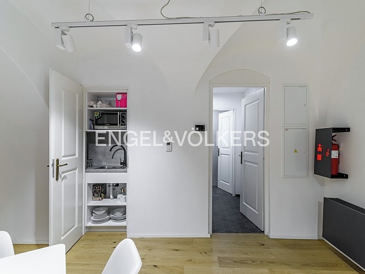 Pronájem obchodního prostoru 98 m² - foto 6
