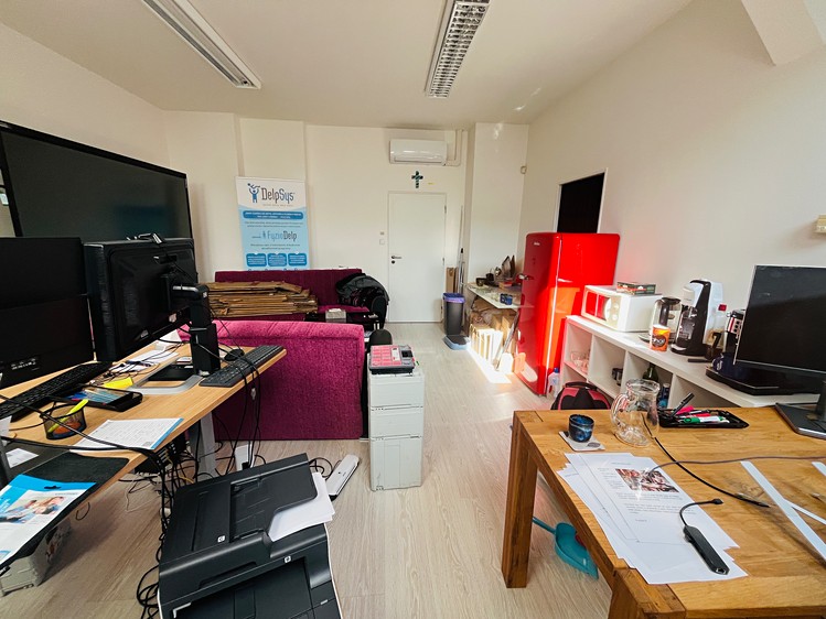 Pronájem kanceláře 85 m² - foto 6
