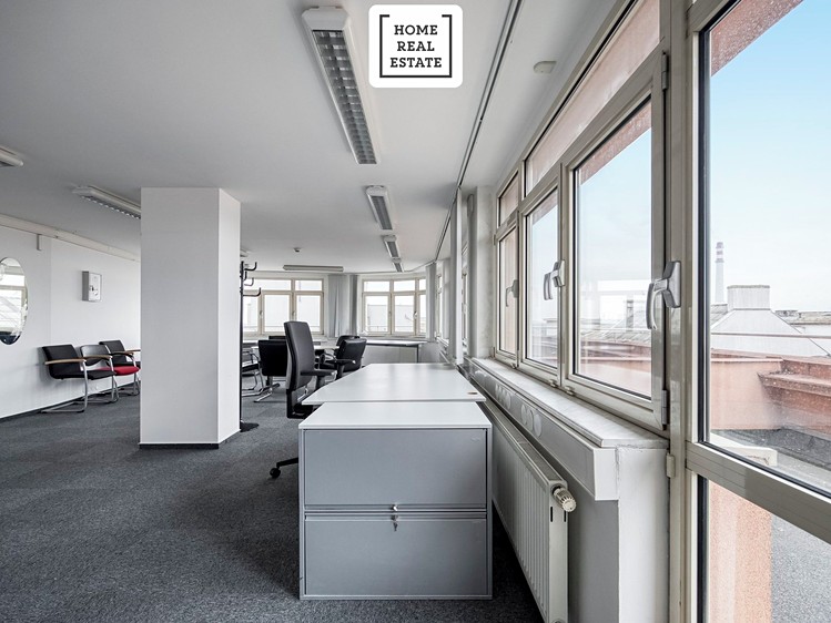 Pronájem kanceláře 634 m² - foto 2