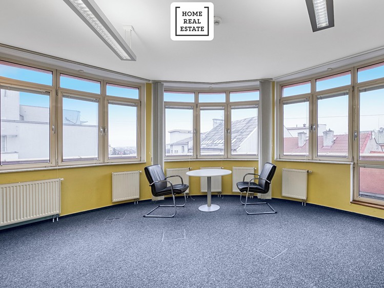 Pronájem kanceláře 634 m² - foto 5