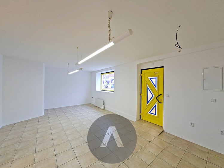 Pronájem obchodního prostoru 70 m² - foto 5