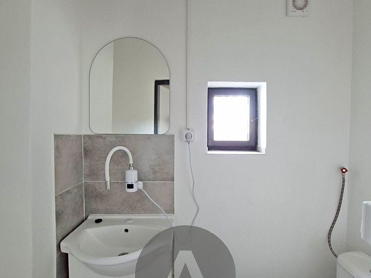 Pronájem obchodního prostoru 70 m² - foto 8