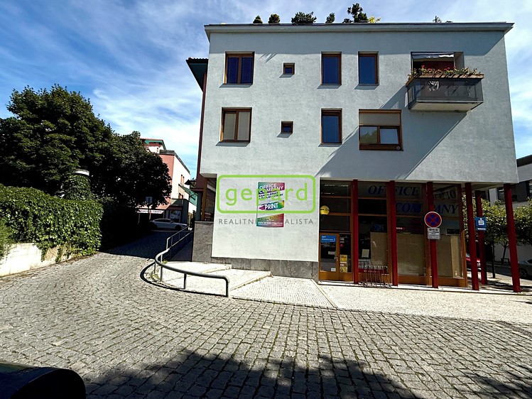 Pronájem obchodního prostoru 40 m² - foto 2