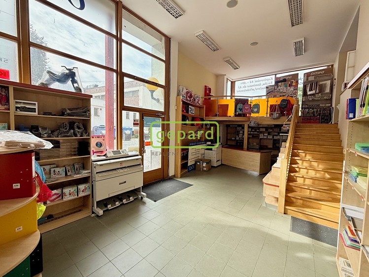 Pronájem obchodního prostoru 40 m² - foto 6