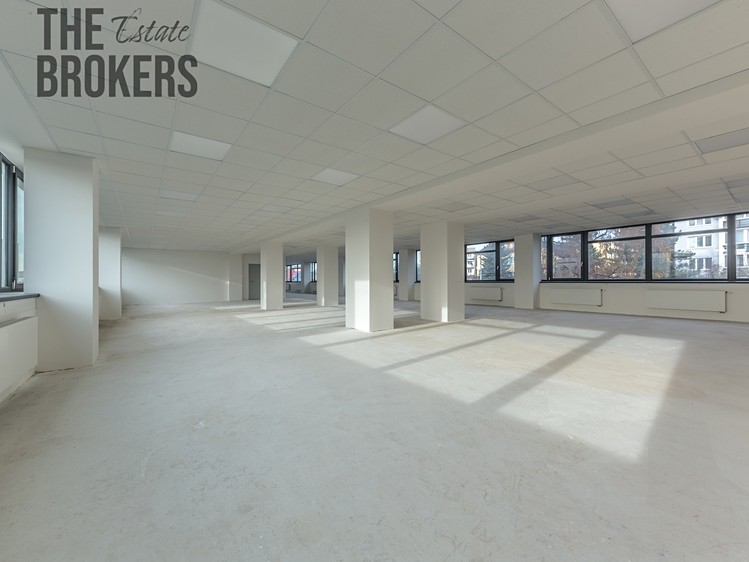 Pronájem kanceláře 375 m² - foto 6