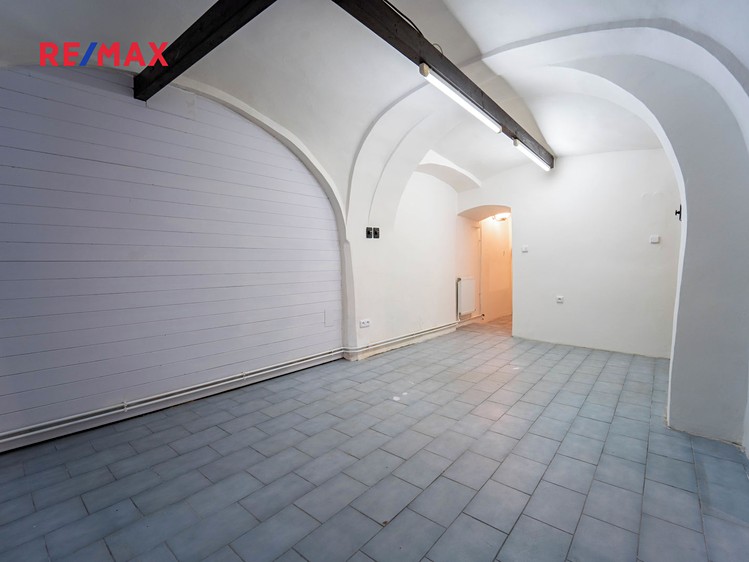 Pronájem obchodního prostoru 142 m² - foto 6