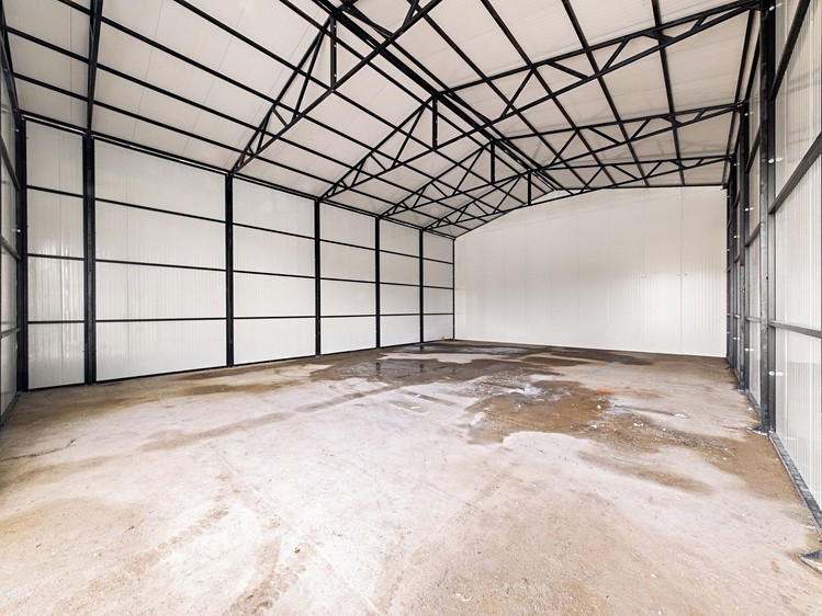 Pronájem skladového prostoru 215 m² - foto 2