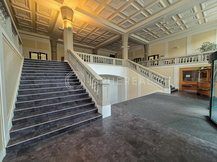 Pronájem kanceláře 285 m² - foto 7