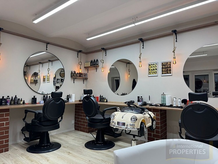 Pronájem obchodního prostoru 57 m² - foto 3