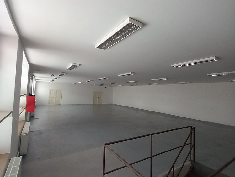 Pronájem komerční nemovitosti 700 m² - foto 3