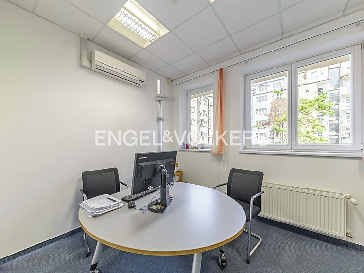 Pronájem obchodního prostoru 268 m² - foto 7