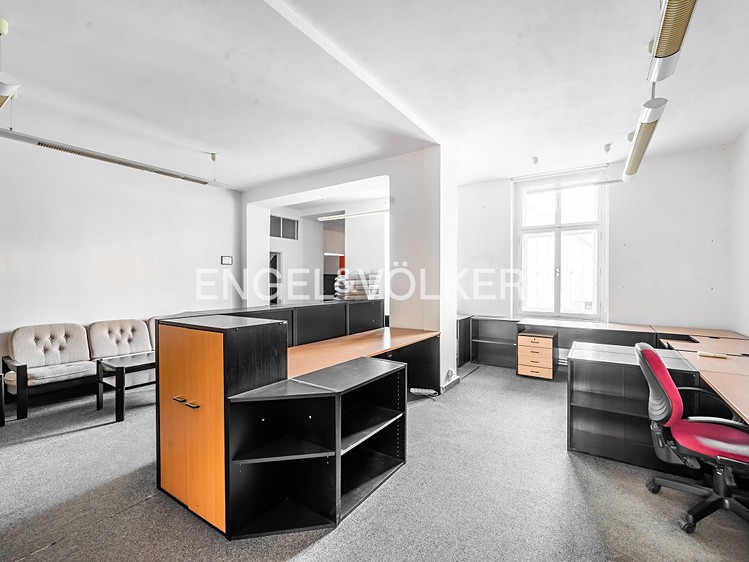 Pronájem kanceláře 277 m² - foto 3