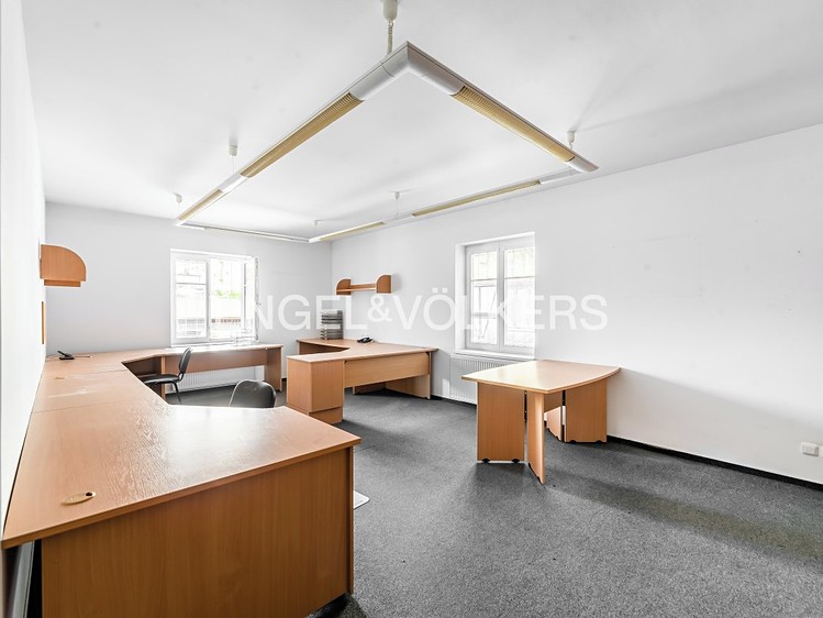 Pronájem kanceláře 277 m² - foto 6