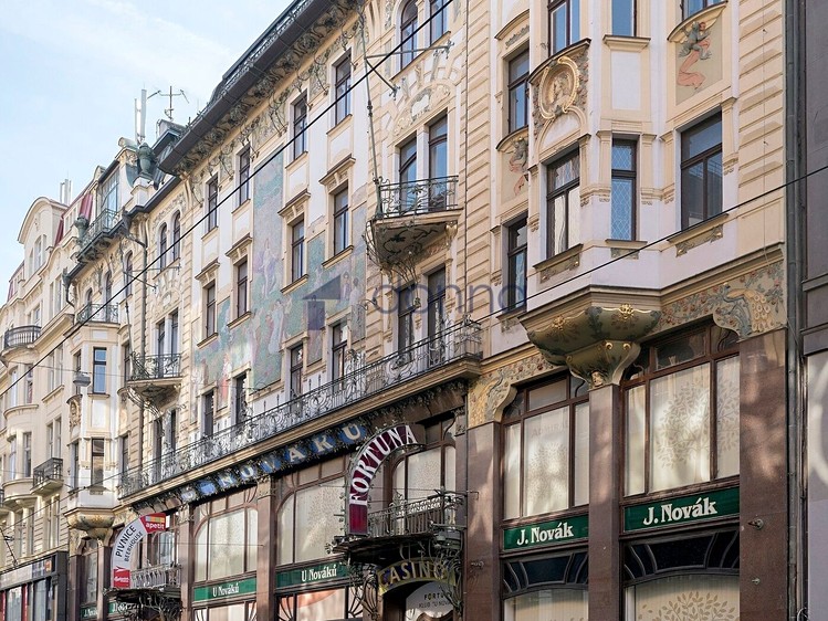 Pronájem ubytovacího zařízení 884 m² - foto 1