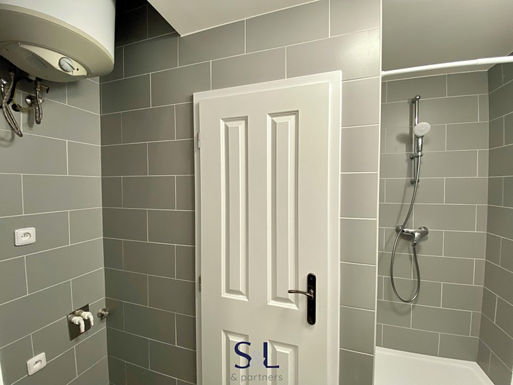 Pronájem kanceláře 16 m² - foto 5