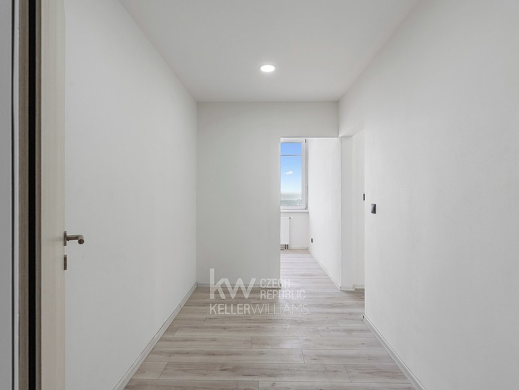 Prodej bytu 2+1 48 m² - foto 4