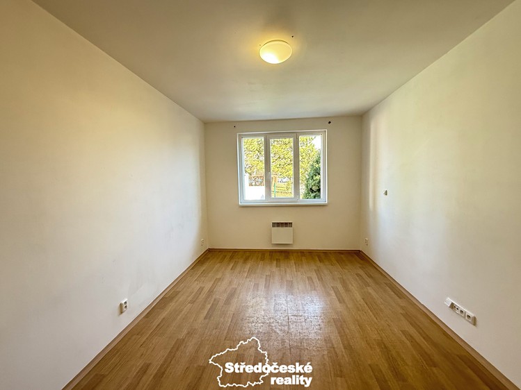 Prodej bytu 1+1 33 m² - foto 1