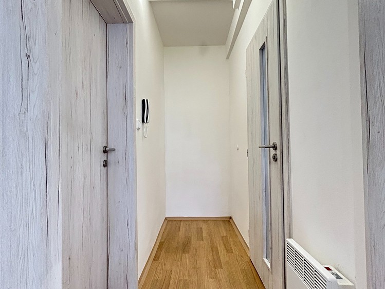 Prodej bytu 1+1 33 m² - foto 5