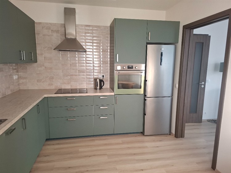Prodej bytu 3+1 80 m² - foto 2