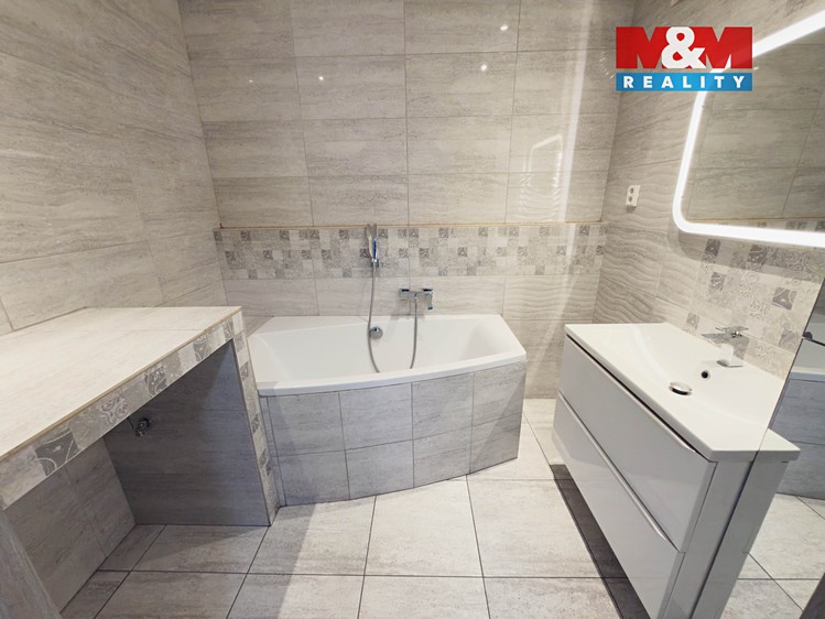 Prodej bytu 3+1 65 m² - foto 3