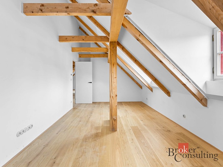 Prodej bytu 4+kk 110 m² - foto 4