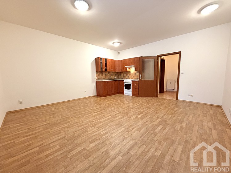 Prodej bytu 1+kk 32 m² - foto 1