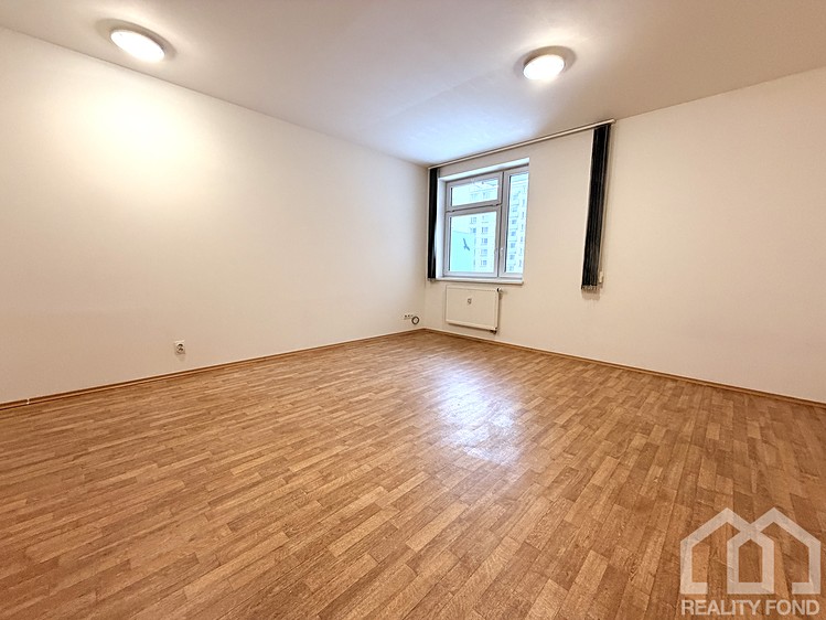 Prodej bytu 1+kk 32 m² - foto 4